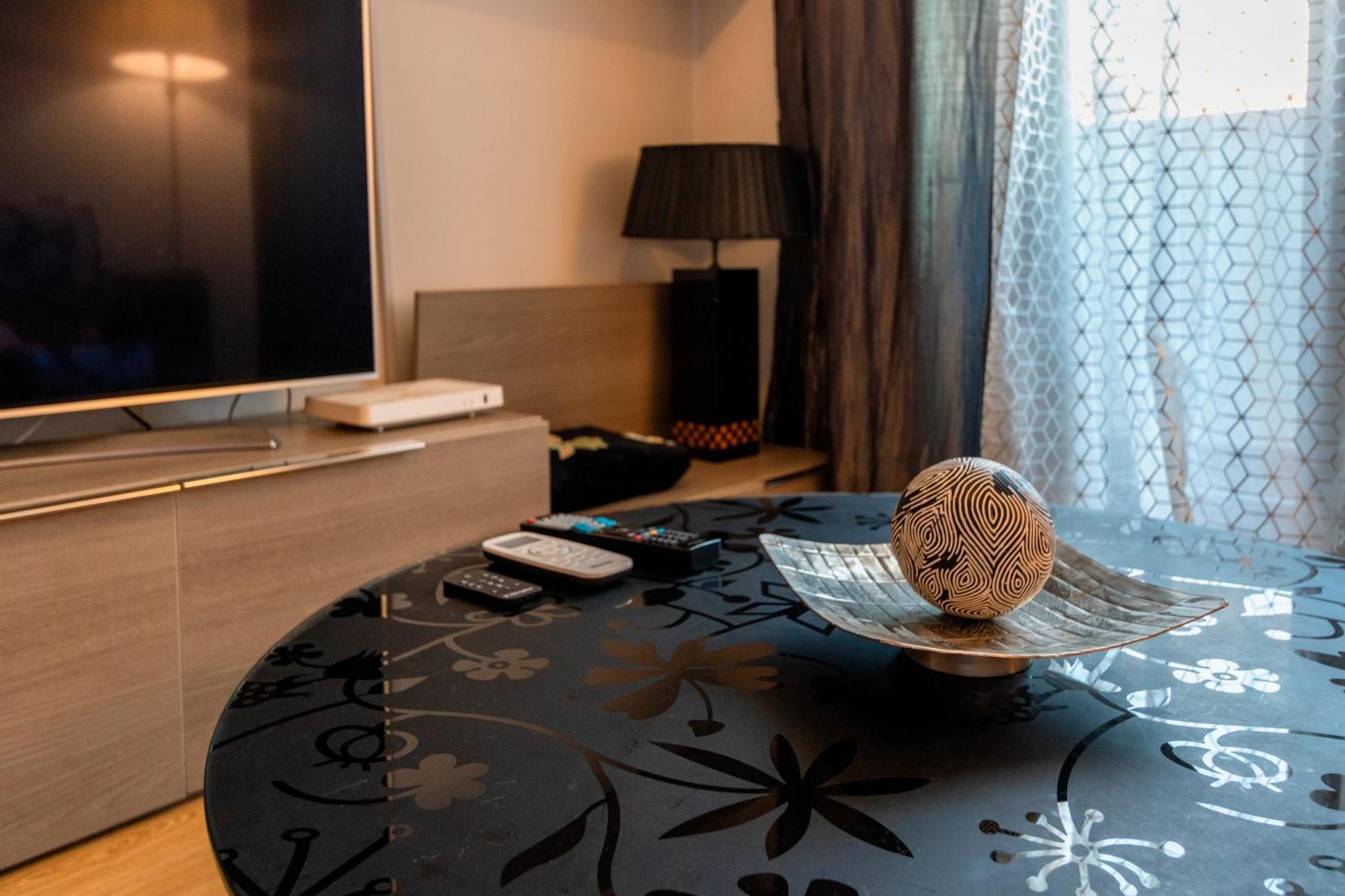 Kings House Apartment Алмерия Екстериор снимка